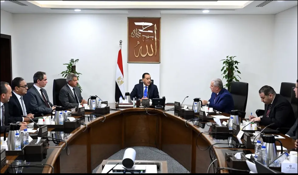 بتوجيهات من السيسي .. مصطفى مدبولي يناقش خارطة طريق لتطوير الإعلام المصري
