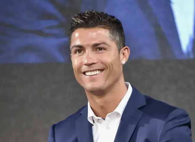 راتب كريستيانو رونالدو مع النصر السعودي بالأرقام الكاملة من الثانية وحتى السنة