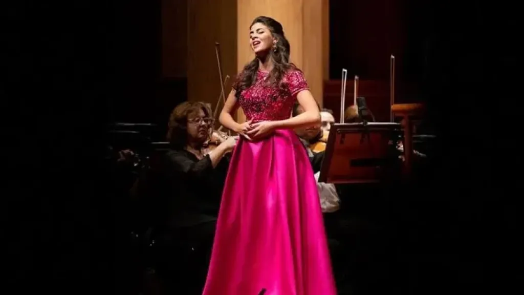 مطربة حفل افتتاح المتحف المصري الكبير.. من هي فاطمة سعيد ويكيبيديا؟ مطربة حفل افتتاح المتحف المصري الكبير.. من هي فاطمة سعيد ويكيبيديا؟