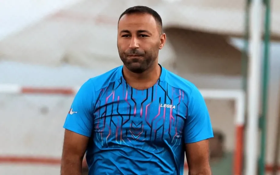 أحمد شوبير يفجر مفاجأة بشأن إقالة فيريرا ويكشف حقيقة تعيين أحمد عبد الرؤوف مدربًا للزمالك