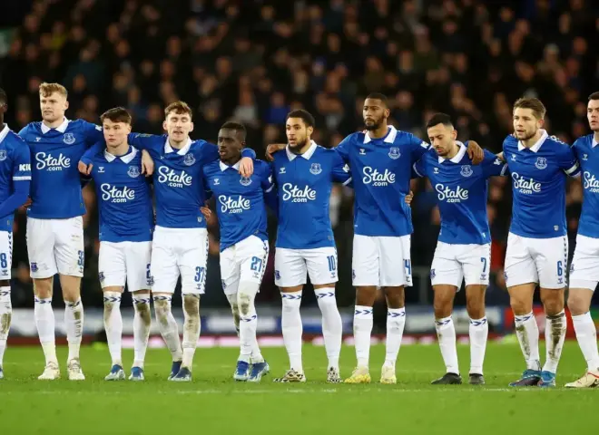 القنوات الناقلة لمباراة إيفرتون ضد سندرلاند في الدوري الإنجليزي اليوم والتوقيت