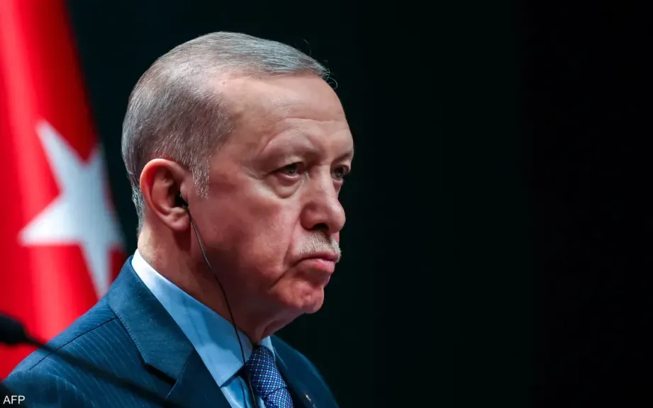 كيف صنع أردوغان أسطورة حكمه وهل يعيد تريكا إلى الإمبراطورية العثمانية؟