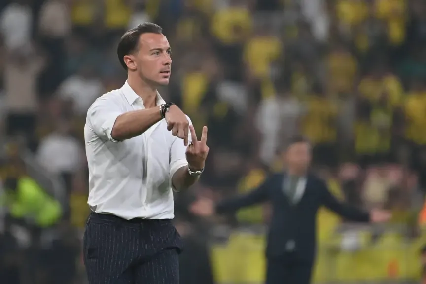 خطة عاجلة لإنقاذ يايسله.. الأهلي السعودي يحسن الأداء في الانتقالات الشتوية