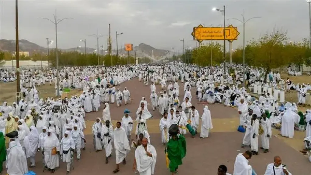 بالرقم القومي.. اعرف نتيجة قرعة الحج السياحي لموسم 1447 هـ