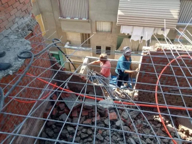 الطقس اليوم في الكويت.. أجواء مائلة للحرارة وأمطار