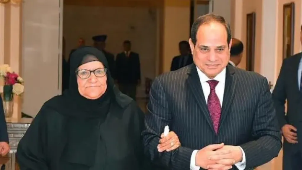 وفاة امرأة مصرية تبرعت بأموالها كلها لدعم اقتصاد وطنها .. الحاجة سبيلة