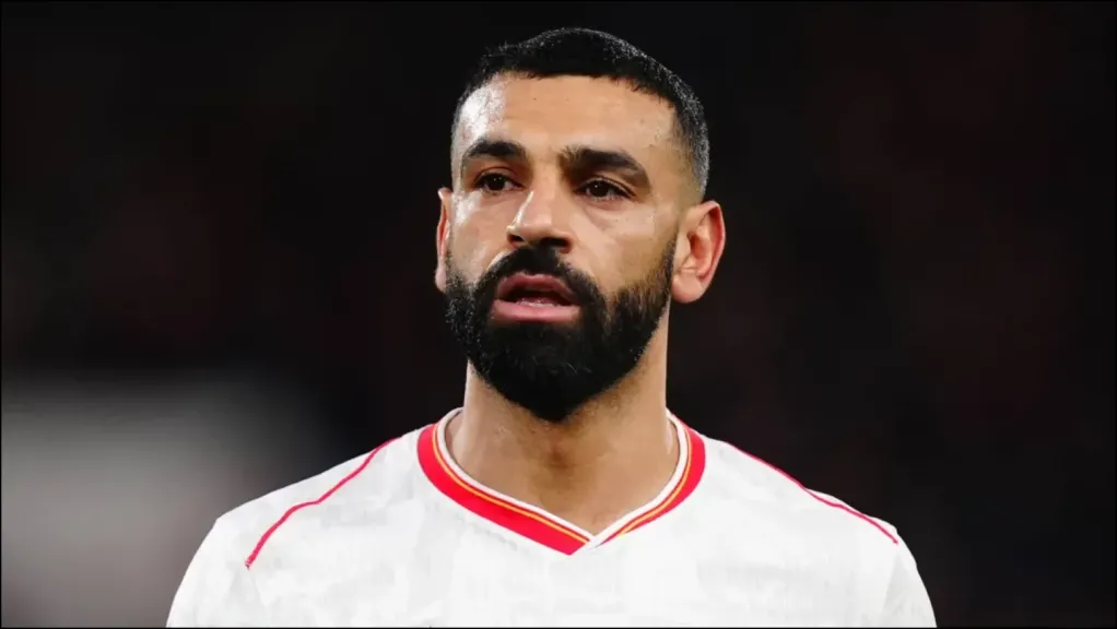 لوكان يشيد بمحمد صلاح.. قائد ليفربول يرسّخ مكانته كرمز للكرة الإفريقية