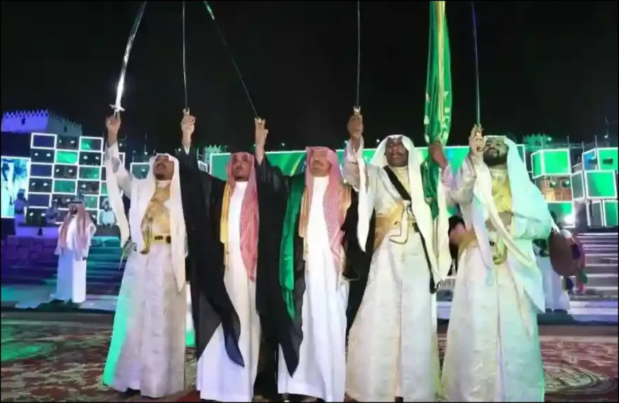 اكتشف سحر نجران الصيفي.. مهرجان ”صيفنا هايل” يجذب العائلات والزوار