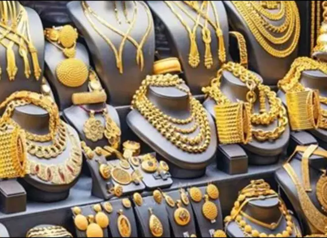 سعر الذهب في الكويت اليوم الإثنين 2-2-2026 بالدينار والدولار الأمريكي