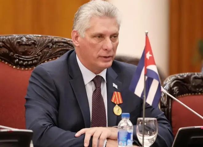 كوبا تستعد مبكرا لتشديد السياسة الأمريكية وتكشف عن خطتها