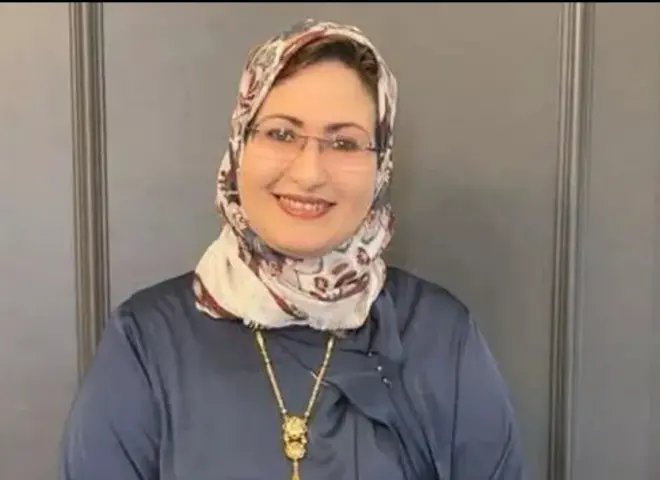 الدكتورة دعاء عبد المليك.. إدارة ميدانية لتيسير الخدمات الطبية على المرضى بمستشفى الزهراء الجامعي
