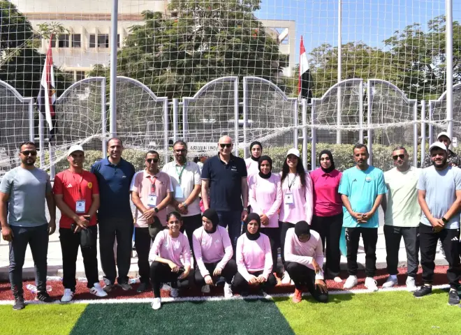 رئيس جامعة مدينة السادات يشهد فعاليات الأنشطة الطلابية ويحفّز أبناءه على التميز والمنافسة